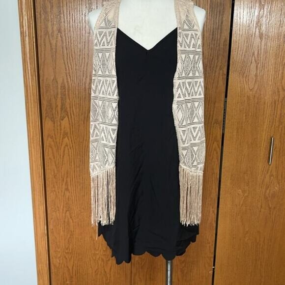 Shein Black Scalloped Hem Slip Dress Size L - Picture 2 of 4